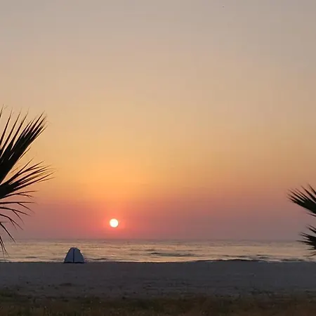 Private Holiday @ Near Long Beach In Villa