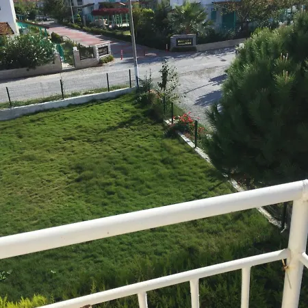 Private Holiday @ Near Long Beach In Villa *